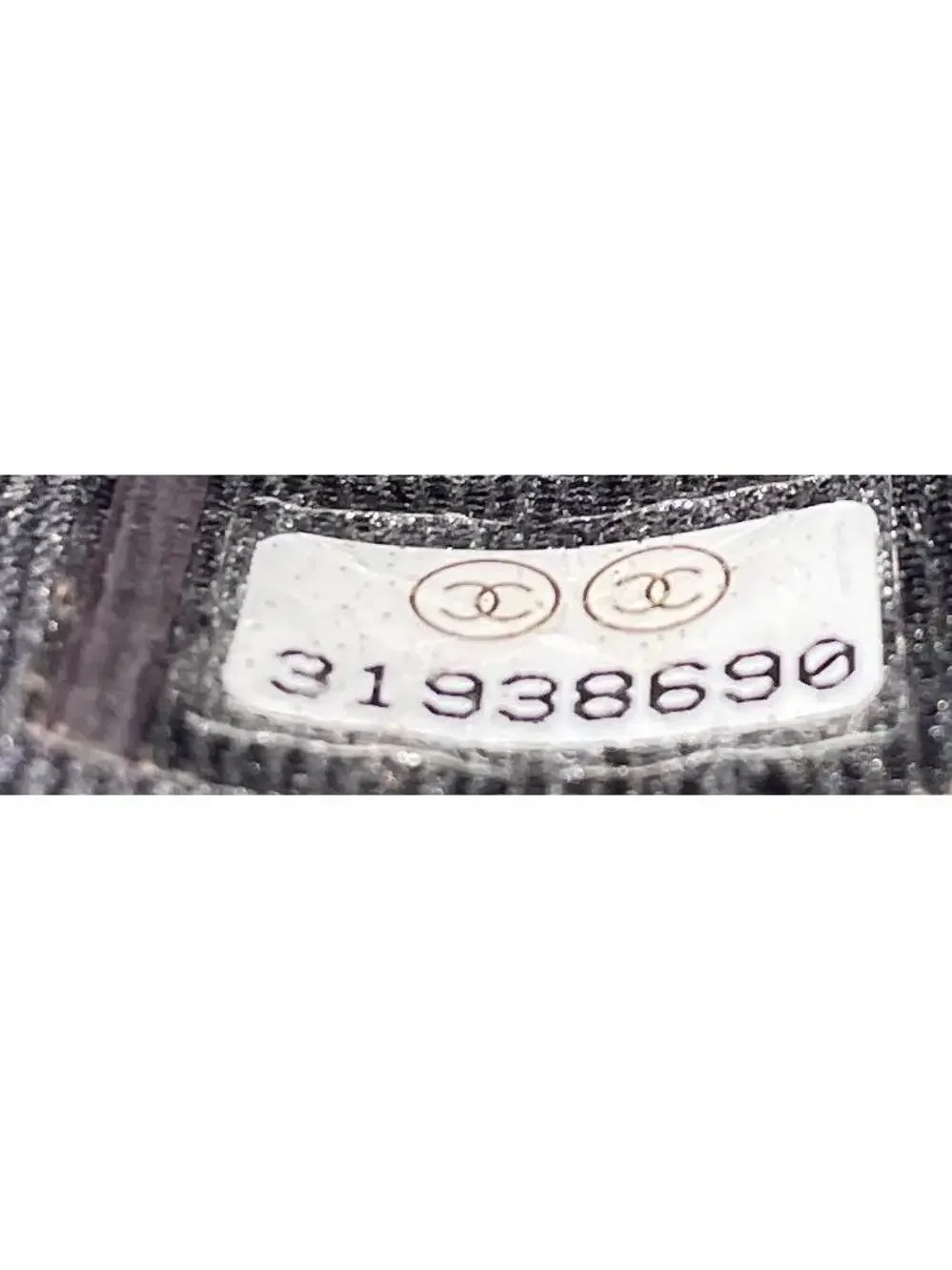Chanel Vertical Tiny Cc Link Vanity #307025C38B